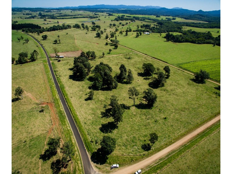 Russell Road & Kingcombe Road, North Johnstone QLD 4885