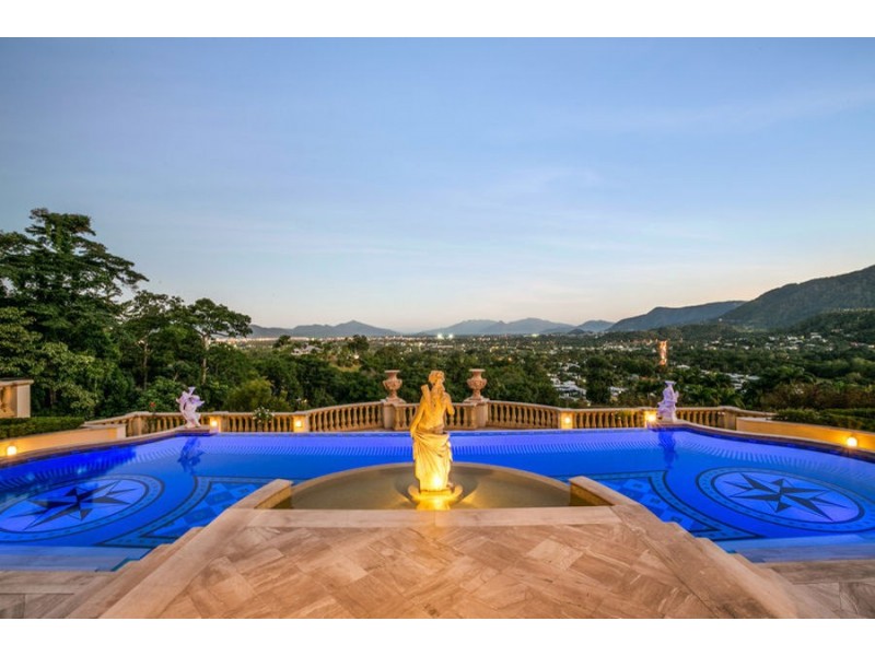 21 Knott Court, Whitfield QLD 4870