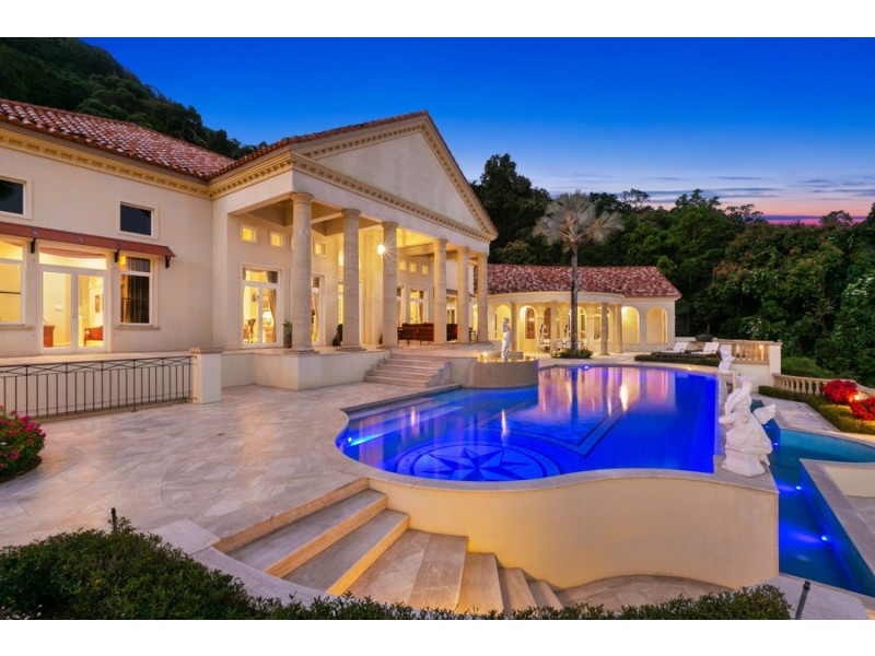 21 Knott Court, Whitfield QLD 4870