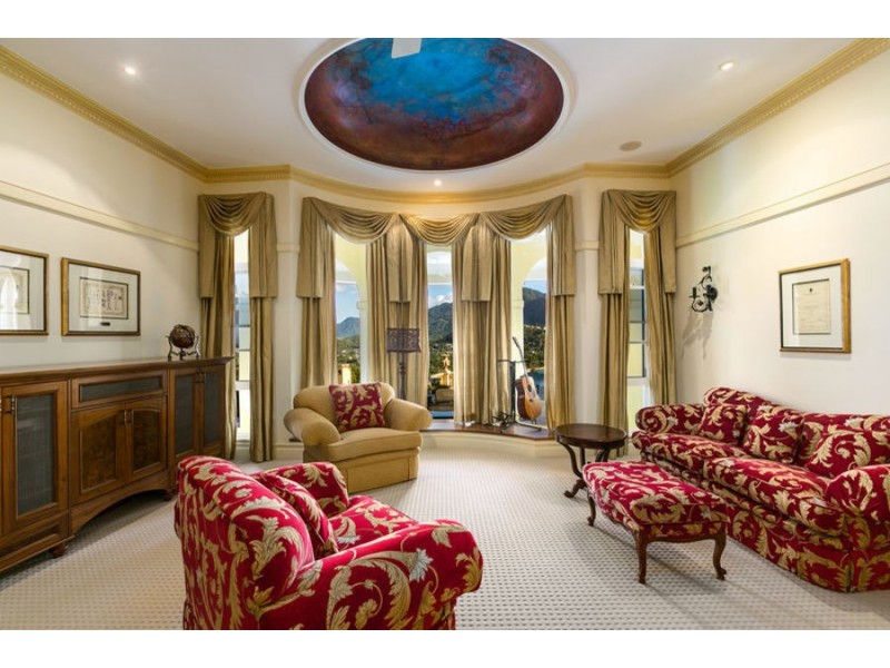 21 Knott Court, Whitfield QLD 4870