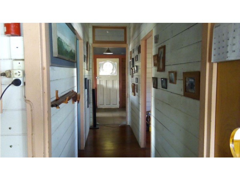 19 Palmerston Drive, Innisfail QLD 4860