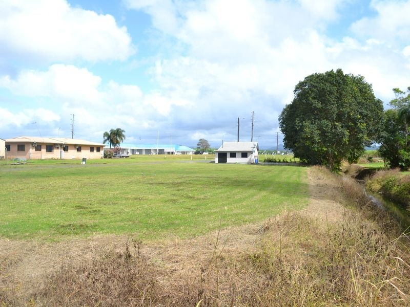 125-127 Palmerston Highway, Goondi Bend QLD 4860