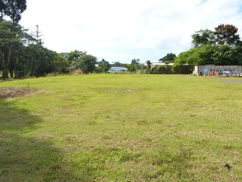125-127 Palmerston Highway, Goondi Bend QLD 4860