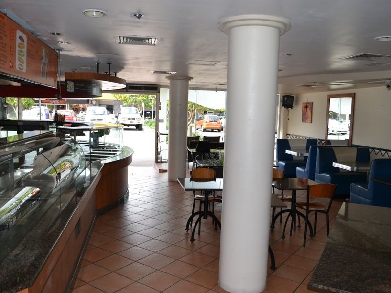 1 & 2/71-75 Lake Street, Cairns City QLD 4870