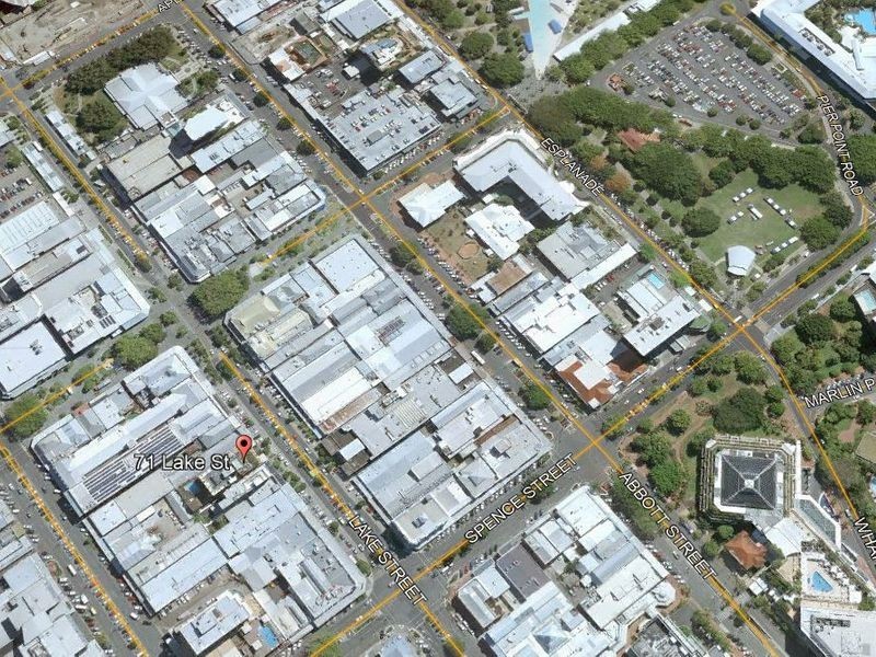 1 & 2/71-75 Lake Street, Cairns City QLD 4870