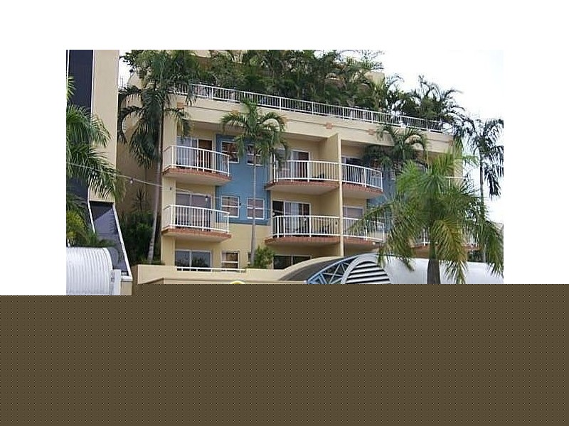 1 & 2/71-75 Lake Street, Cairns City QLD 4870