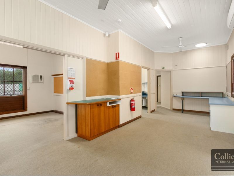 Ground Floor, 343 Fearnley Street, Manunda QLD 4870