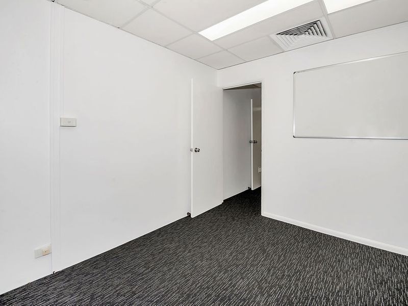 6 Aplin Street, Cairns City QLD 4870