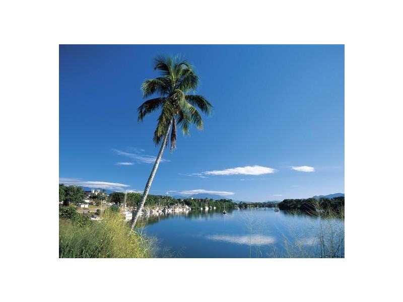 Fitzgerald Esplanade, Innisfail QLD 4860