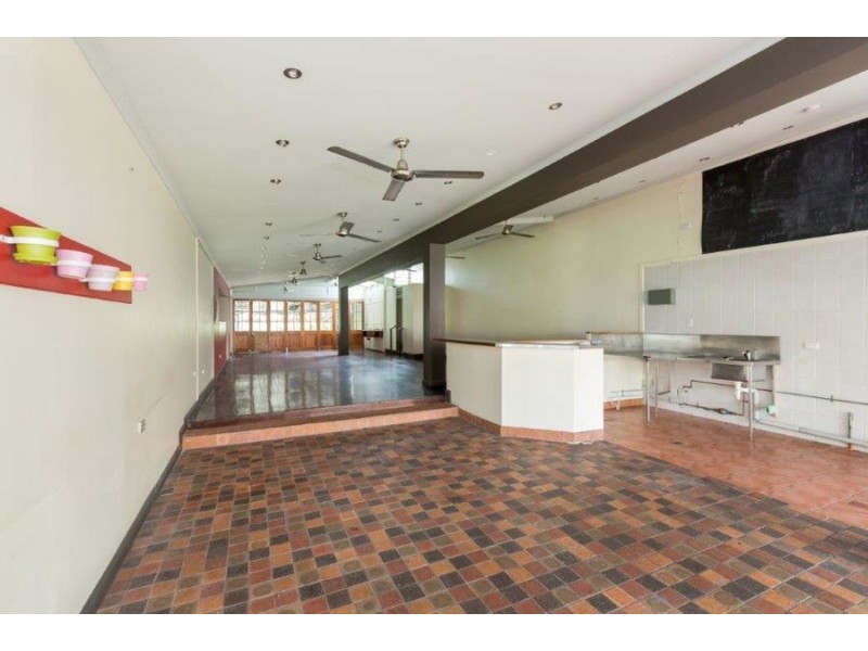 Shop 2 11 Coondoo Street, Kuranda QLD 4881