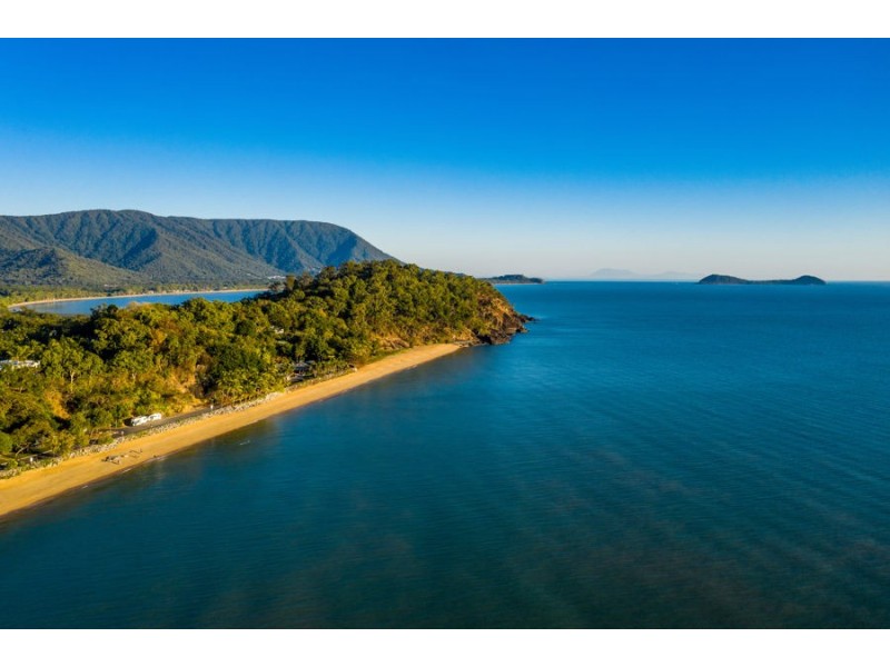 1 Taylor Point, Trinity Beach QLD 4879