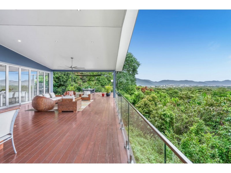 430 Mayers Street, Edge Hill QLD 4870