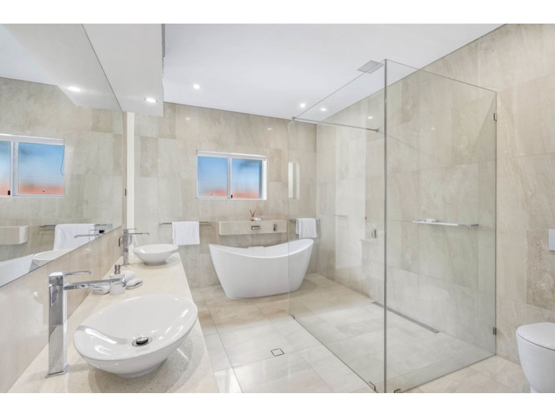 430 Mayers Street, Edge Hill QLD 4870