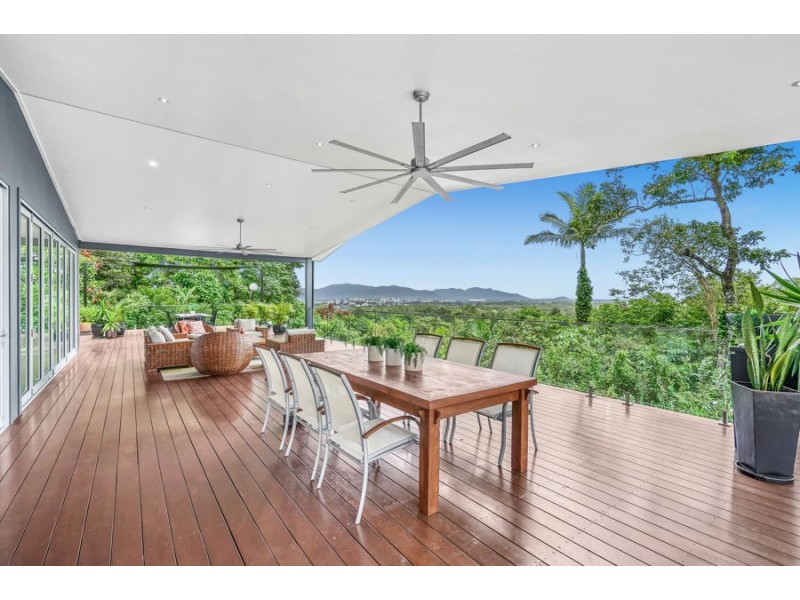 430 Mayers Street, Edge Hill QLD 4870