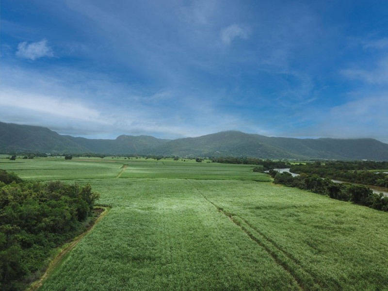 417 Captain Cook Highway, Barron QLD 4878