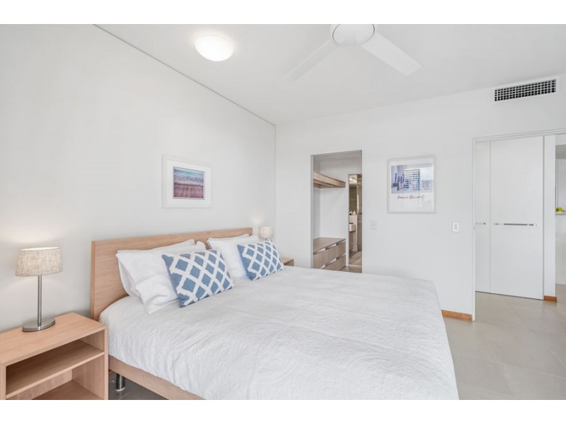 12/1 Marlin Parade, Cairns City QLD 4870