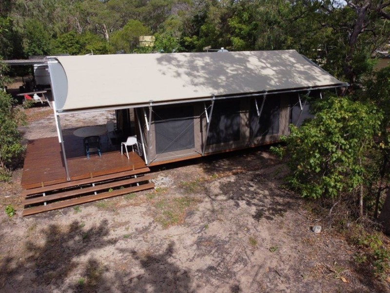 54 Esplanade, Prince Of Wales QLD 4875