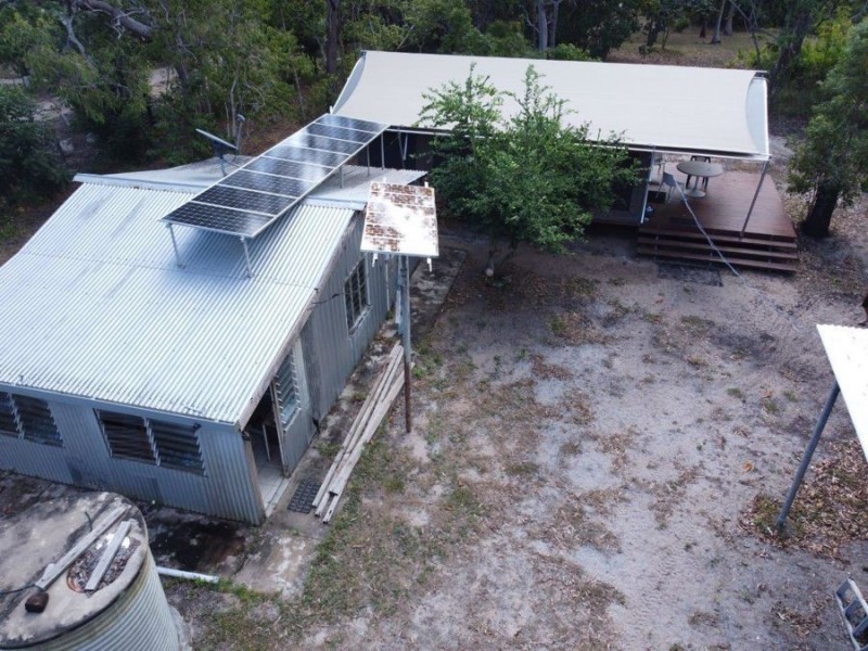 54 Esplanade, Prince Of Wales QLD 4875