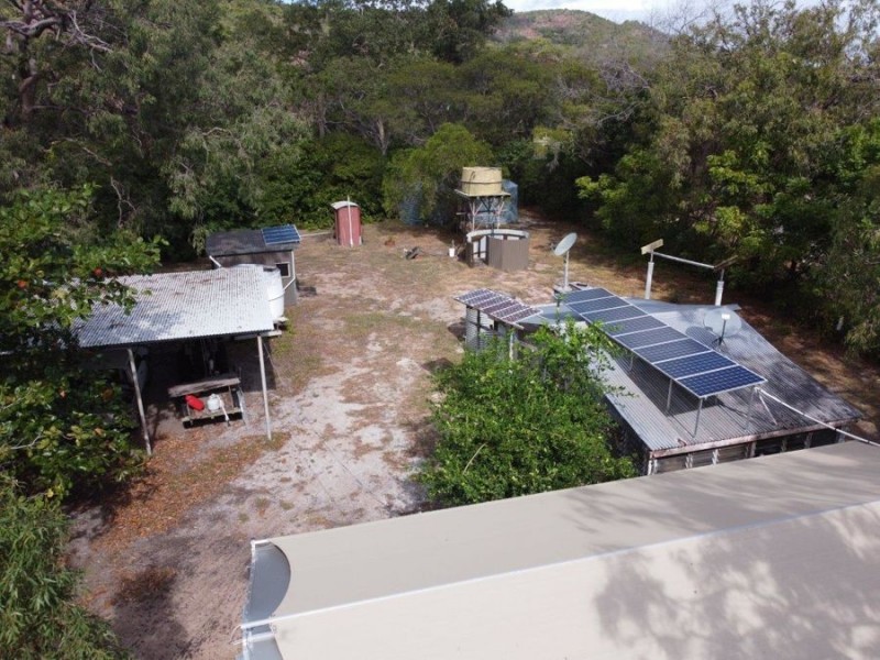 54 Esplanade, Prince Of Wales QLD 4875