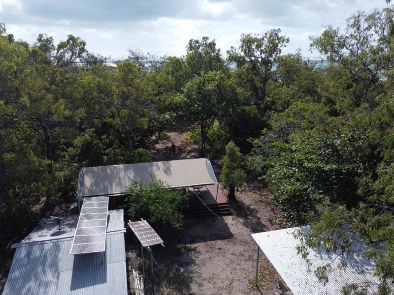 54 Esplanade, Prince Of Wales QLD 4875