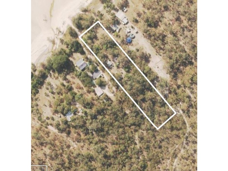 54 Esplanade, Prince Of Wales QLD 4875