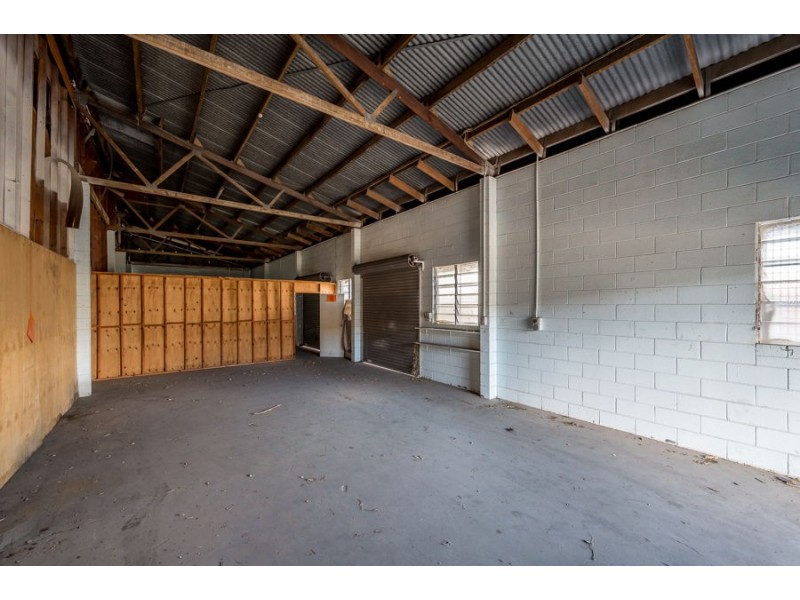 11-13 Maranoa Street, Parramatta Park QLD 4870