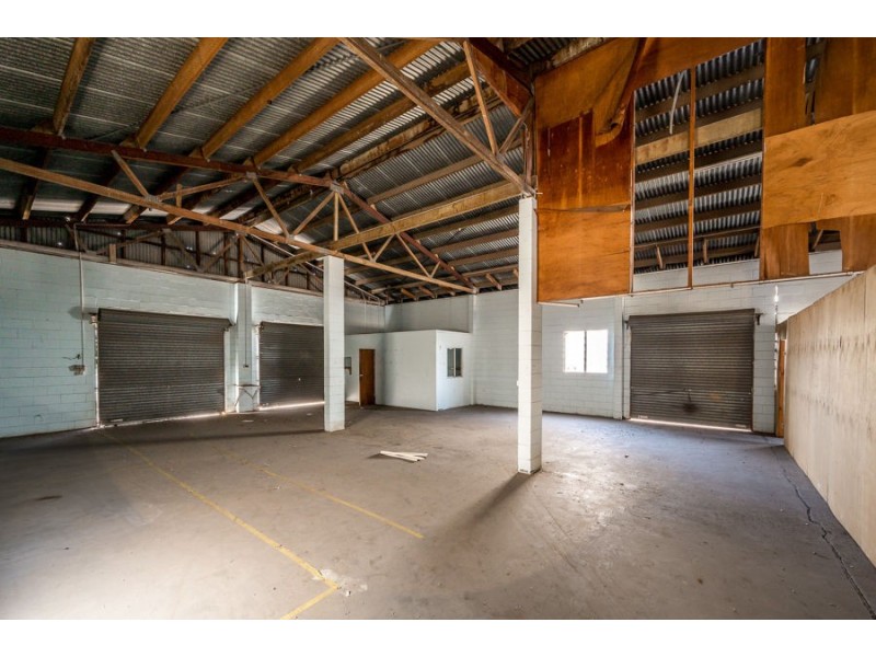 11-13 Maranoa Street, Parramatta Park QLD 4870
