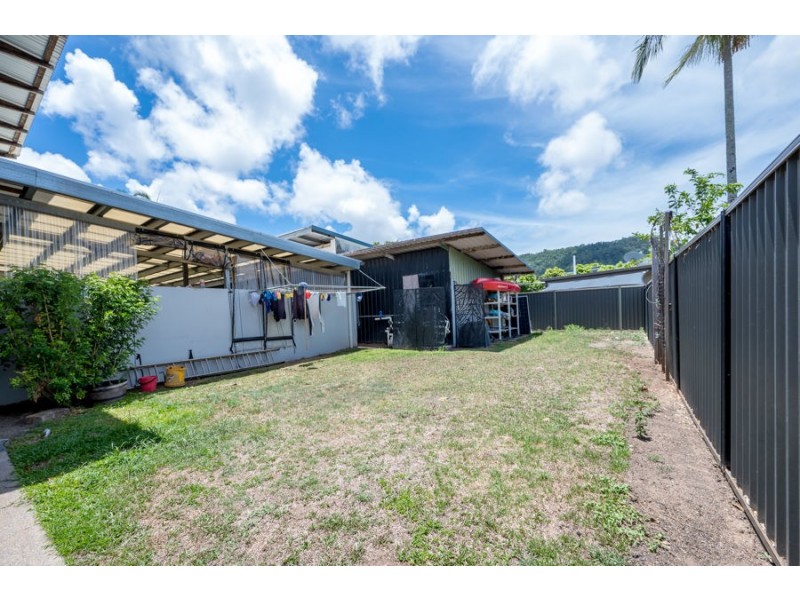 70 Russell Street, Edge Hill QLD 4870