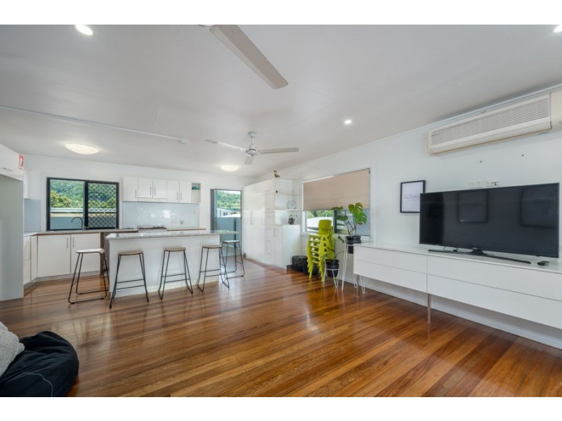70 Russell Street, Edge Hill QLD 4870