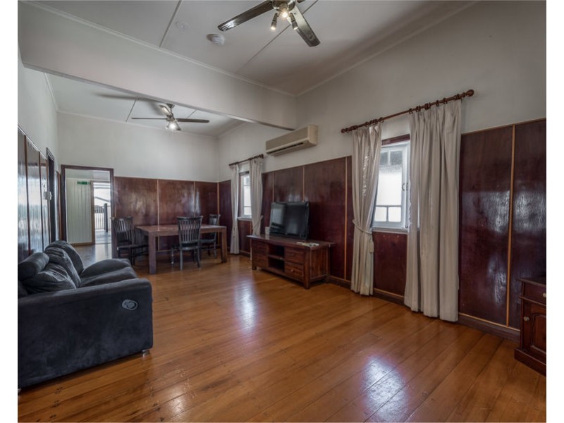 20 Loeven Street, Parramatta Park QLD 4870