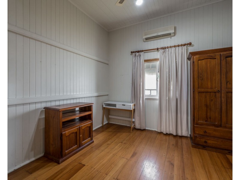 20 Loeven Street, Parramatta Park QLD 4870