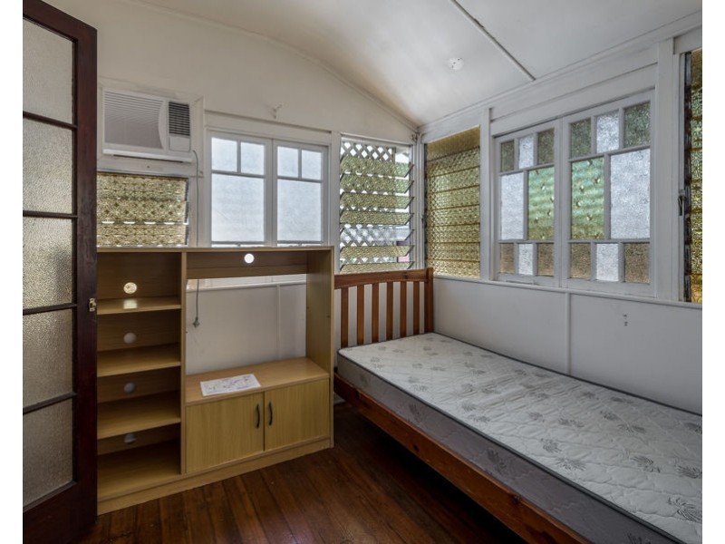 20 Loeven Street, Parramatta Park QLD 4870
