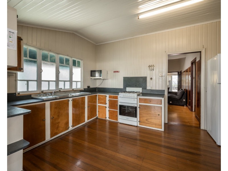 20 Loeven Street, Parramatta Park QLD 4870