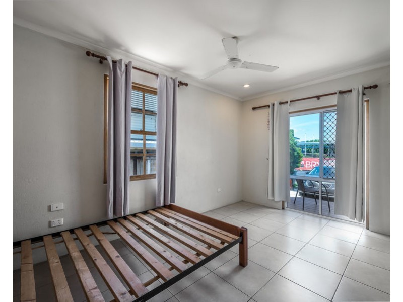 20 Loeven Street, Parramatta Park QLD 4870