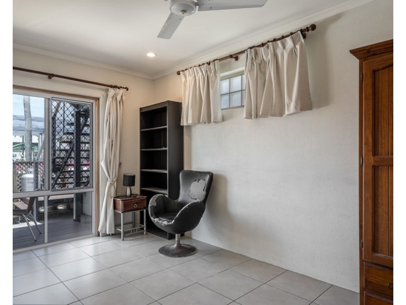 20 Loeven Street, Parramatta Park QLD 4870