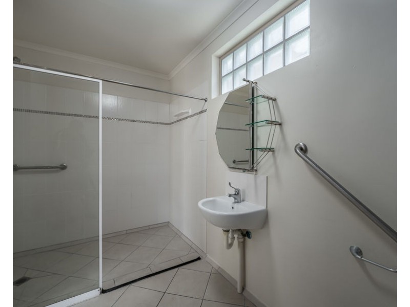 20 Loeven Street, Parramatta Park QLD 4870