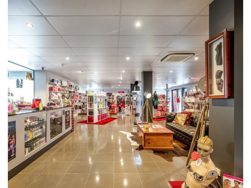 117-117A Abbott Street, Cairns City QLD 4870