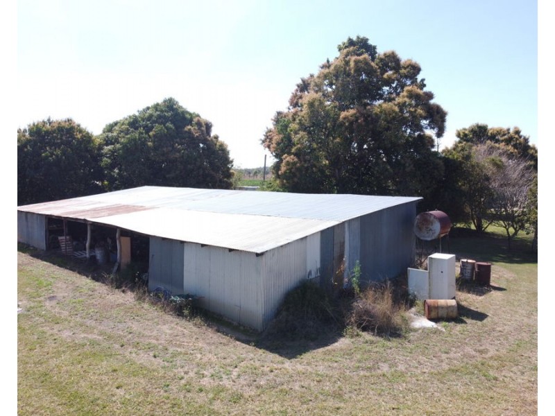 211 Bruce Weir Road, Dimbulah QLD 4872