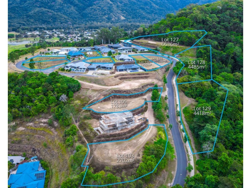 8 Akame Avenue, Caravonica QLD 4878