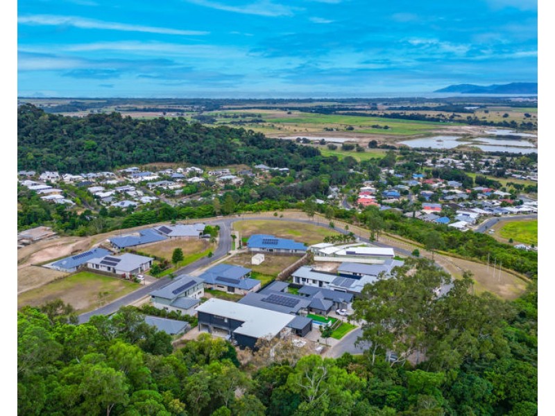 26 Orana Street, Caravonica QLD 4878