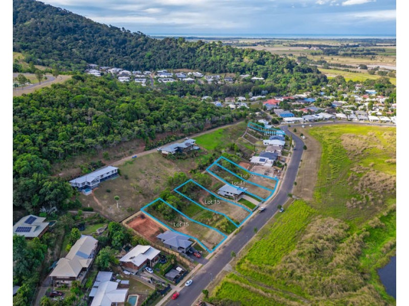 66 Aroona Street, Caravonica QLD 4878