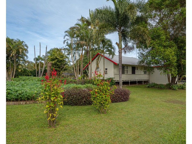 49 Fichera Road, Mareeba QLD 4880