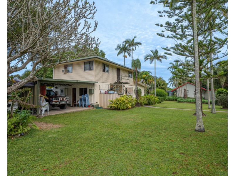 49 Fichera Road, Mareeba QLD 4880