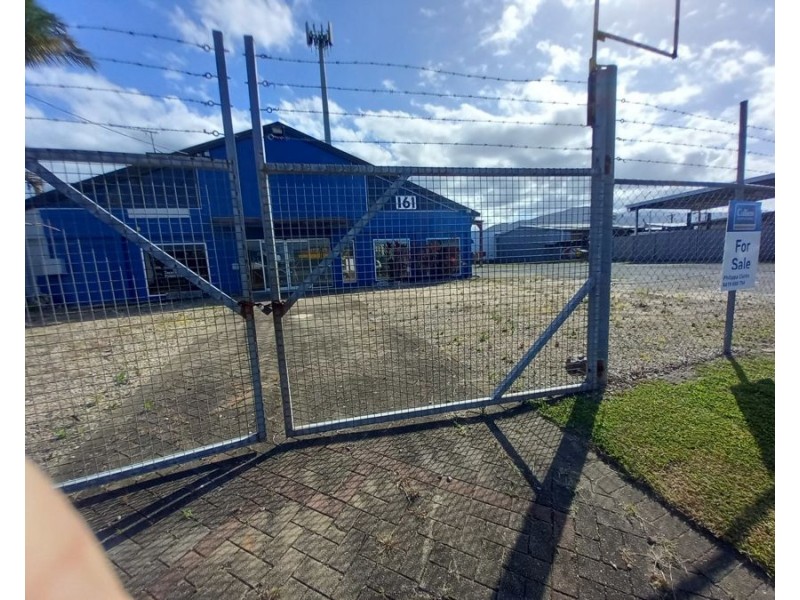 161-165 Brown Street, Bungalow QLD 4870