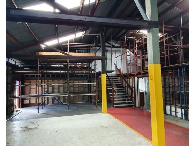 161-165 Brown Street, Bungalow QLD 4870