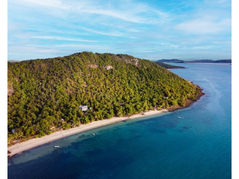Lot 2 Muralug Beach Road, Prince Of Wales QLD 4875