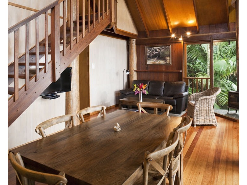 324 Land Road, Butchers Creek QLD 4885