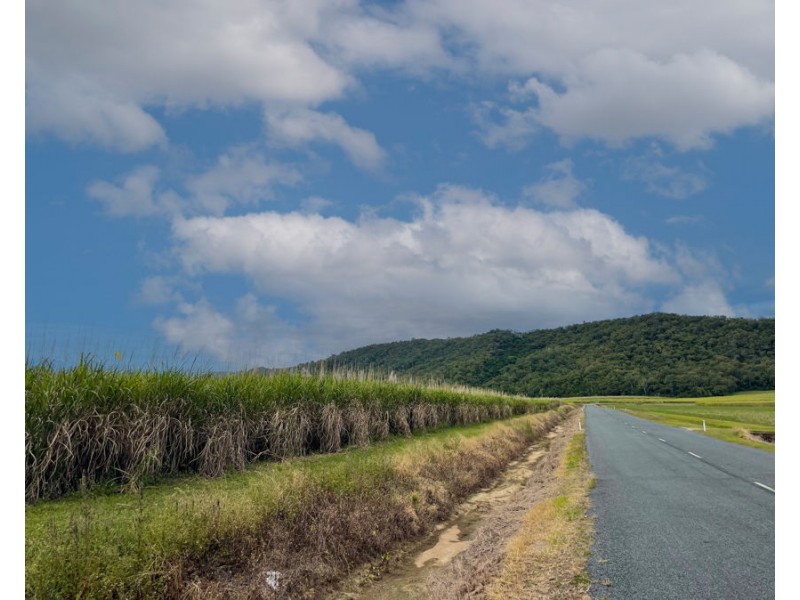 1 & 2 Captain Cook Highway, Killaloe QLD 4877