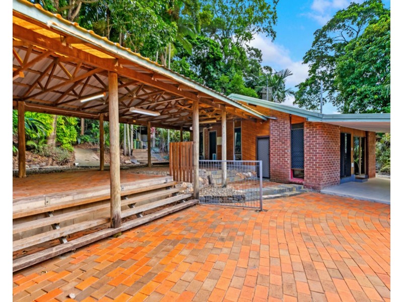 224-226 Panguna Street, Trinity Beach QLD 4879