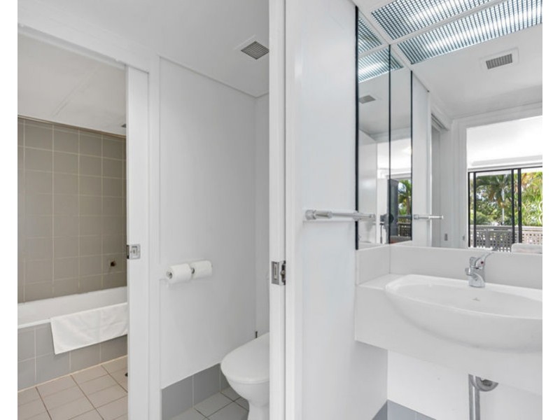 14/219-225 Abbott Street, Cairns North QLD 4870
